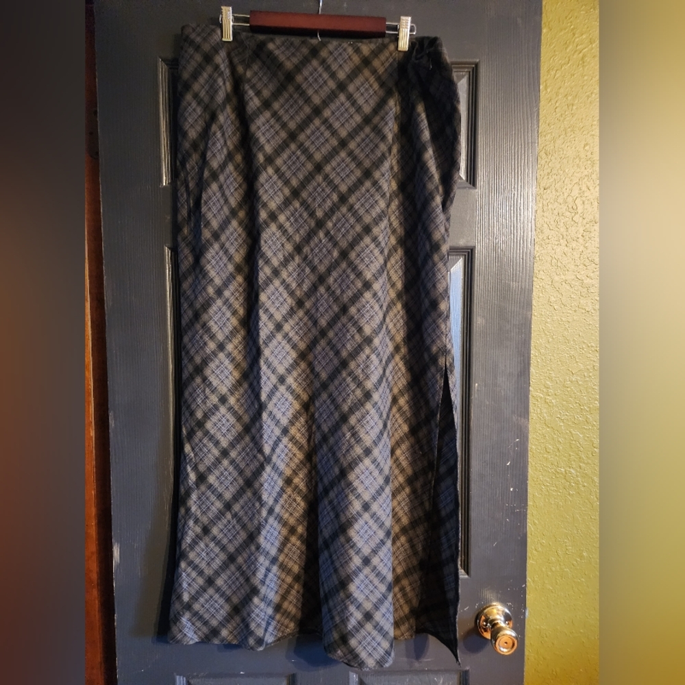 Disturbia Plaid Maxi Skirt